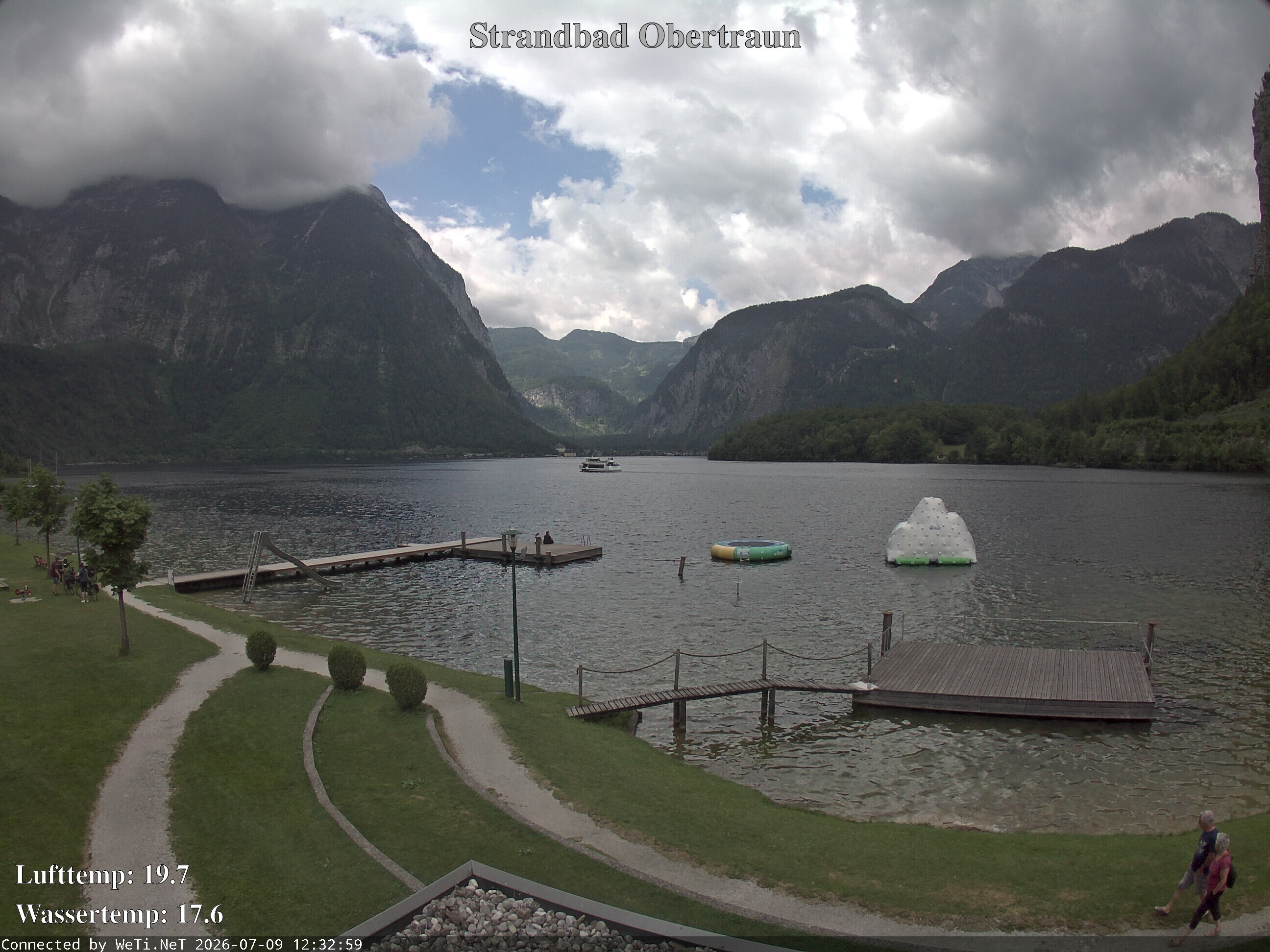 Archiv Foto Webcam Hallstätter See: Strandbad Obertraun