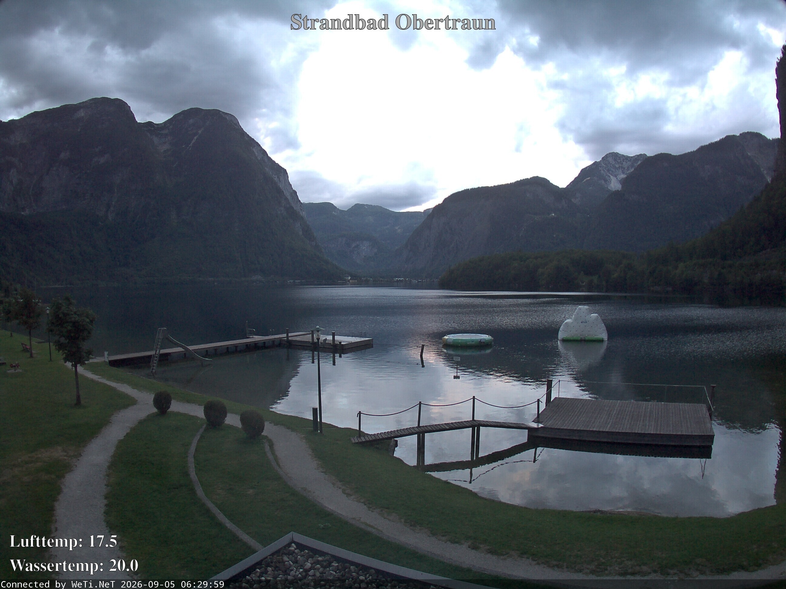 Archiv Foto Webcam Hallstätter See: Strandbad Obertraun