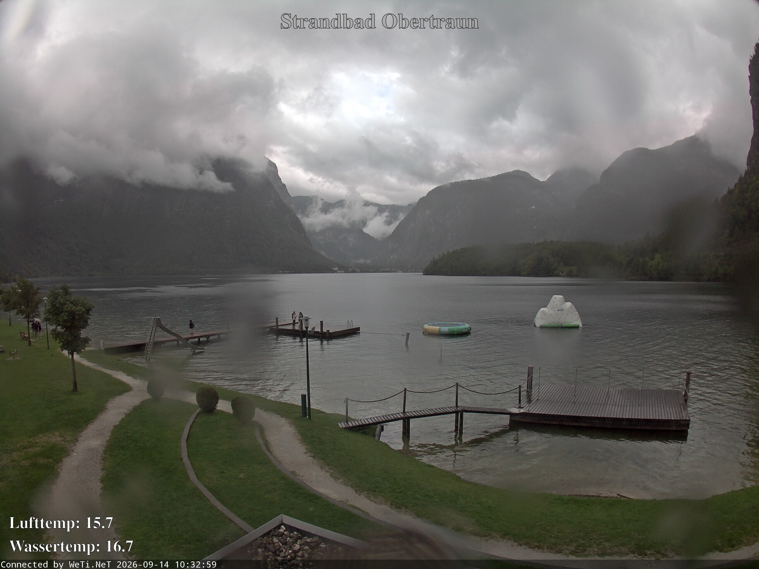 Archiv Foto Webcam Hallstätter See: Strandbad Obertraun