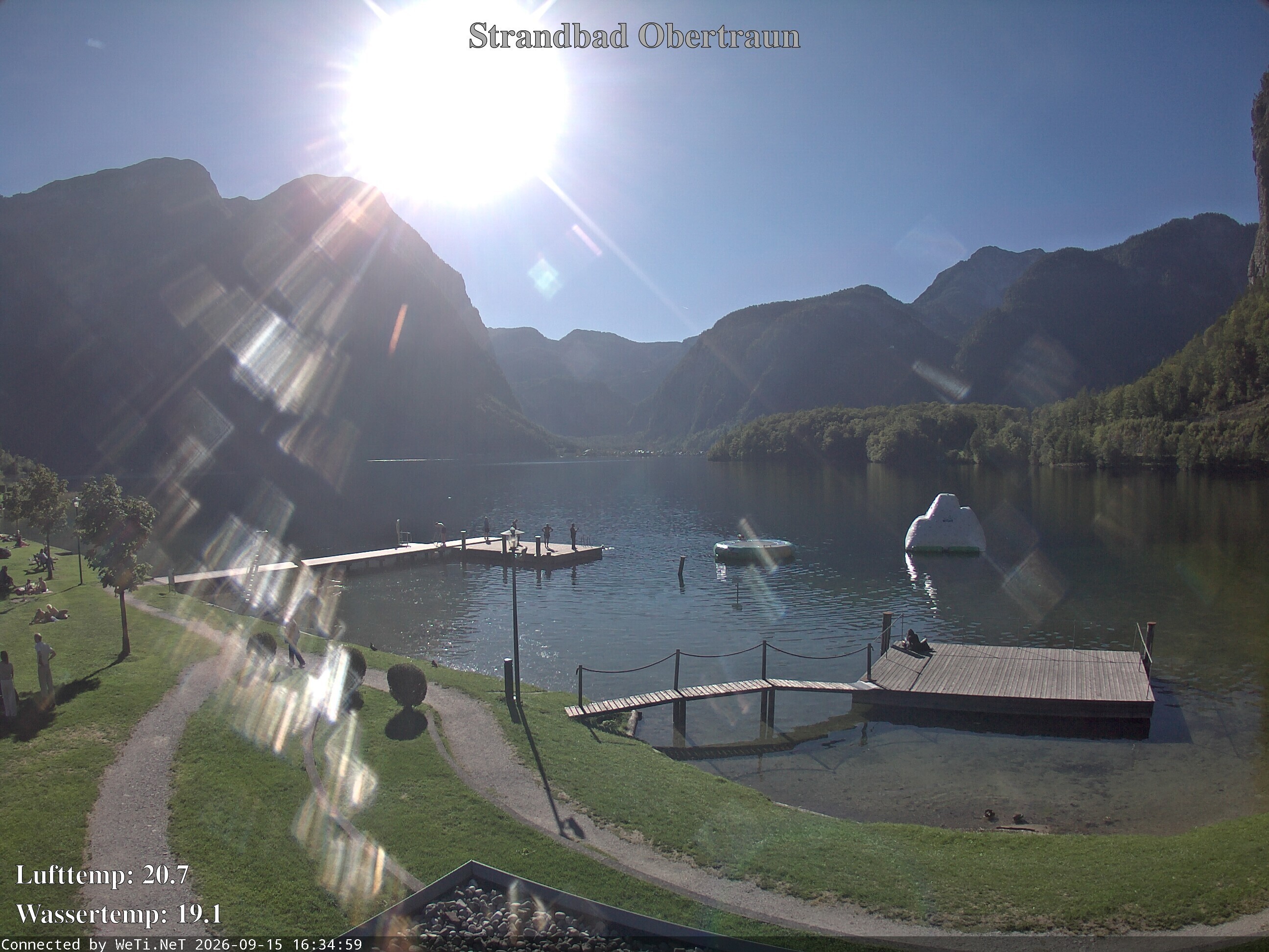 Archiv Foto Webcam Hallstätter See: Strandbad Obertraun
