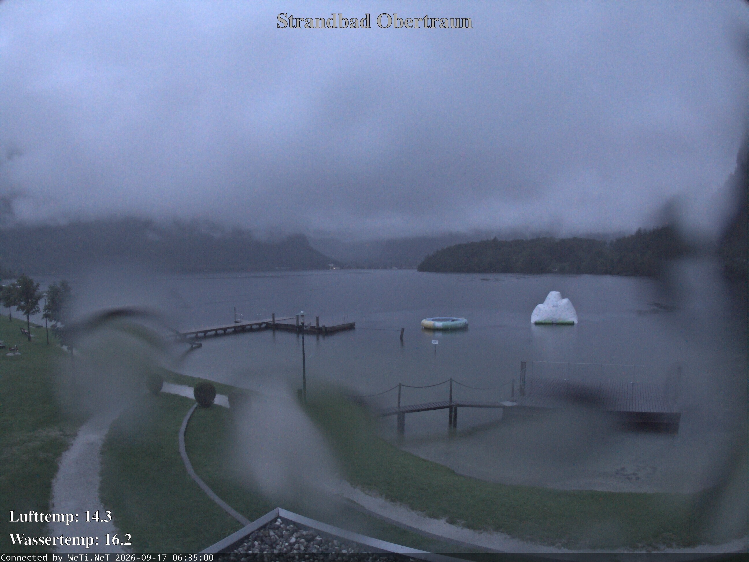 Archiv Foto Webcam Hallstätter See: Strandbad Obertraun