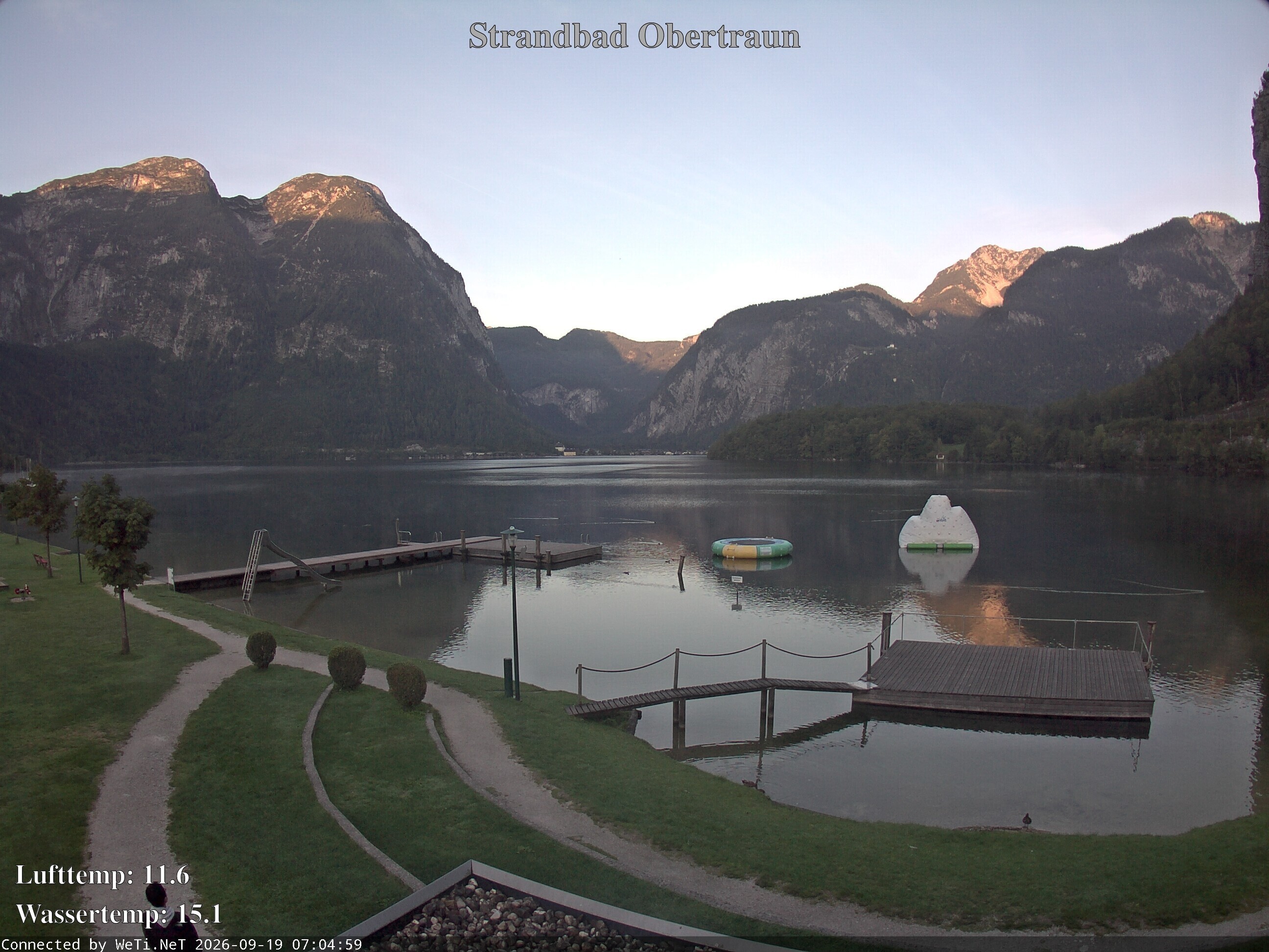 Archiv Foto Webcam Hallstätter See: Strandbad Obertraun