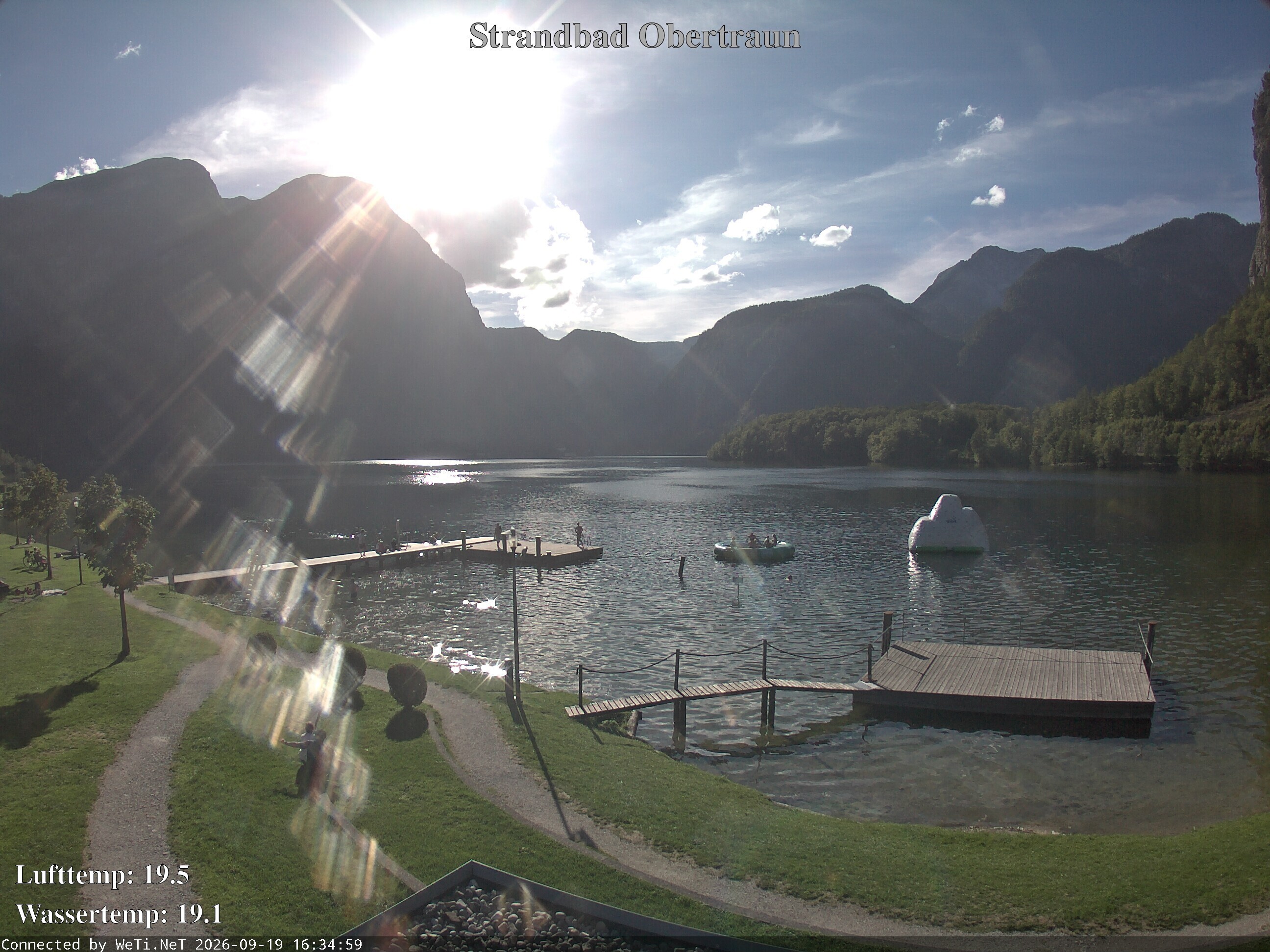 Archiv Foto Webcam Hallstätter See: Strandbad Obertraun