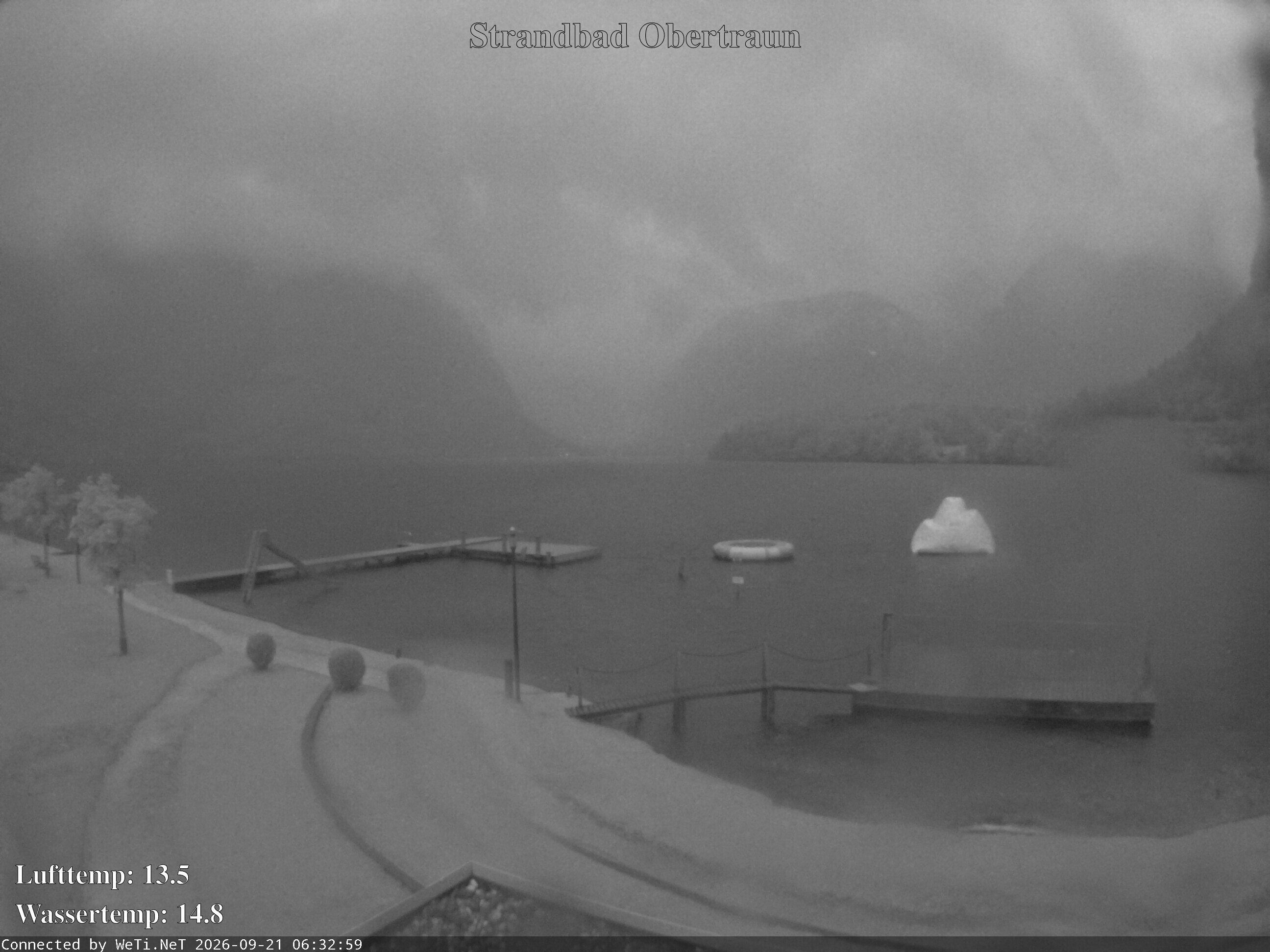 Archiv Foto Webcam Hallstätter See: Strandbad Obertraun