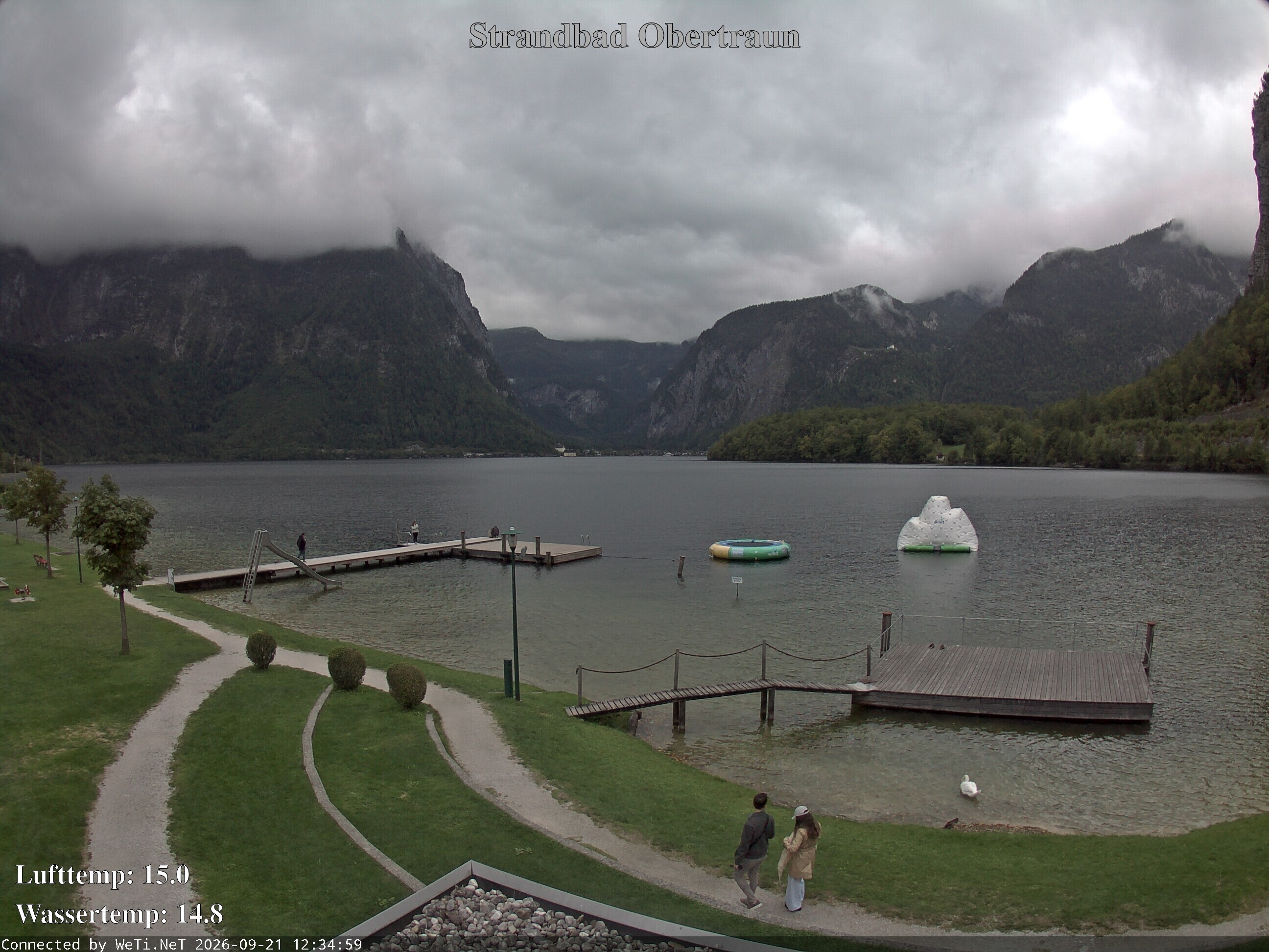 Archiv Foto Webcam Hallstätter See: Strandbad Obertraun