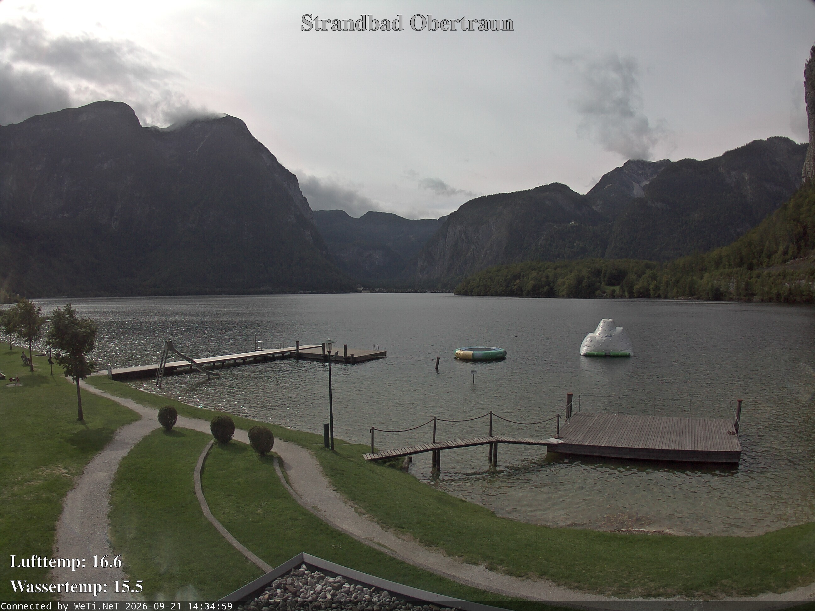 Archiv Foto Webcam Hallstätter See: Strandbad Obertraun