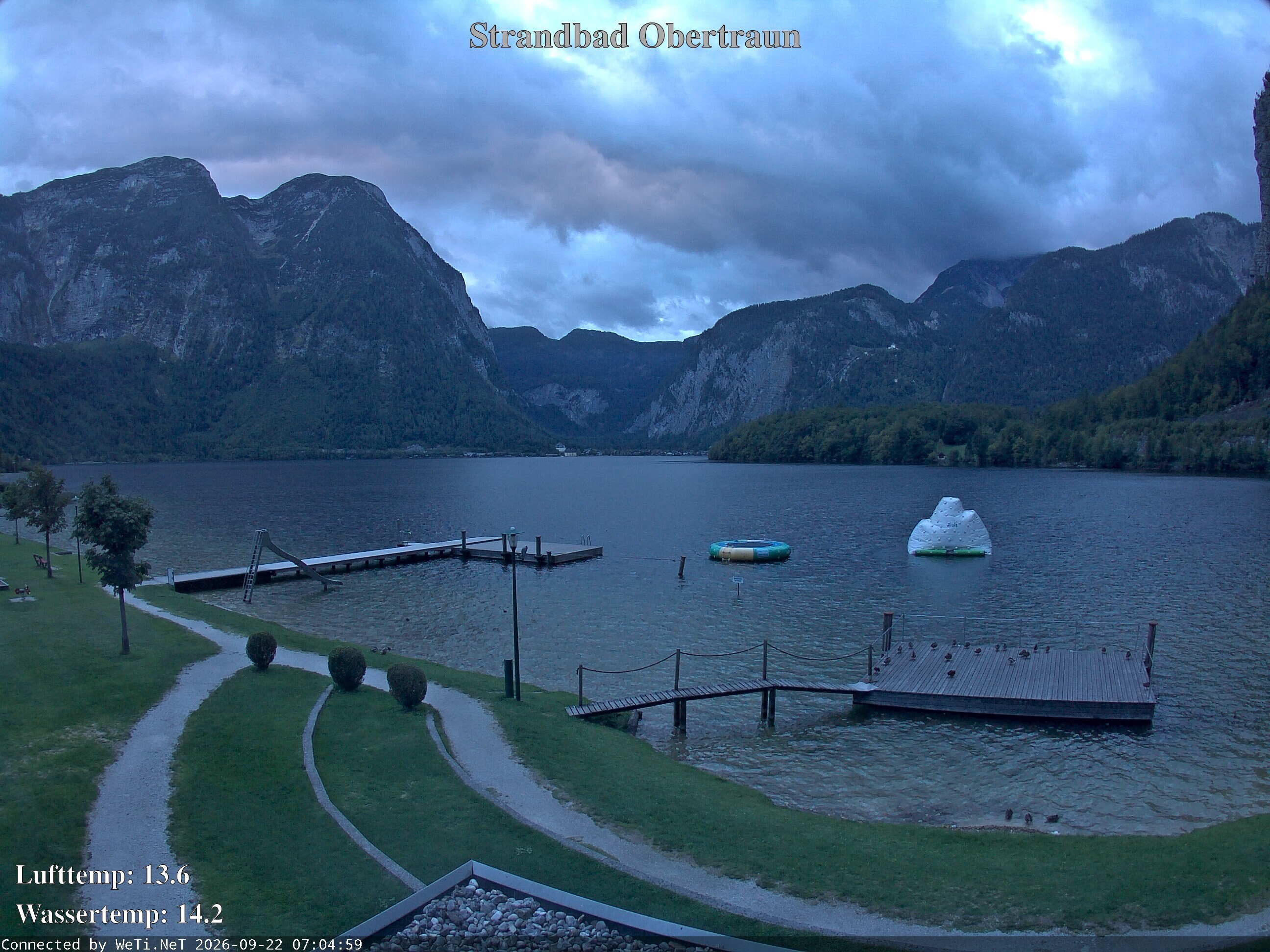 Archiv Foto Webcam Hallstätter See: Strandbad Obertraun