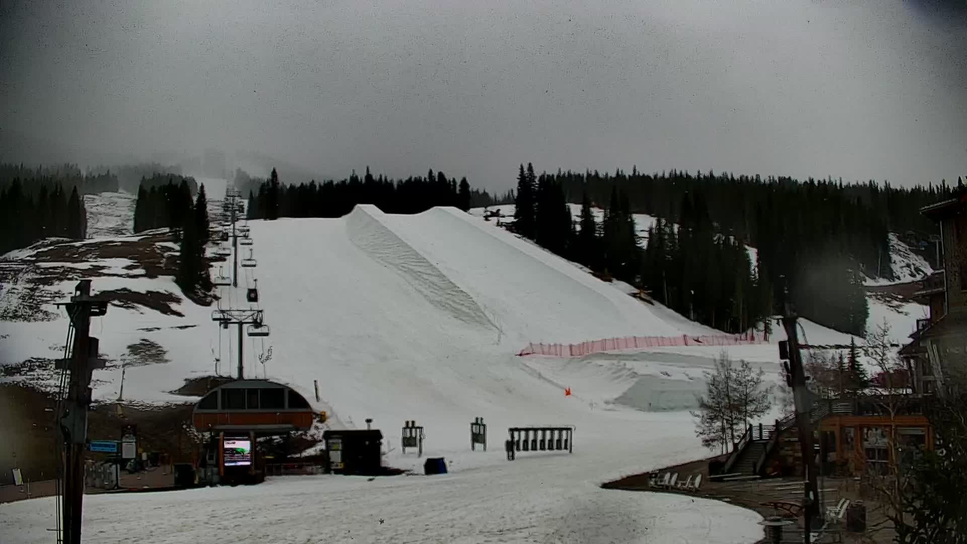 Archived image Webcam Copper Mtn Resort, Center Village