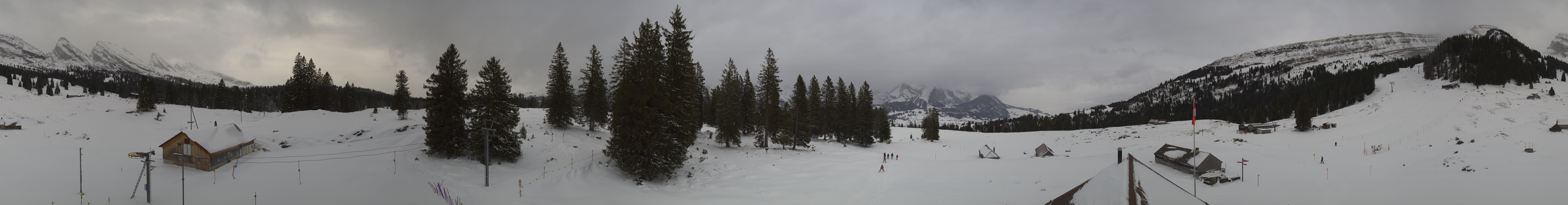 Archiv Foto Webcam Zinggen Pub Alt St. Johann