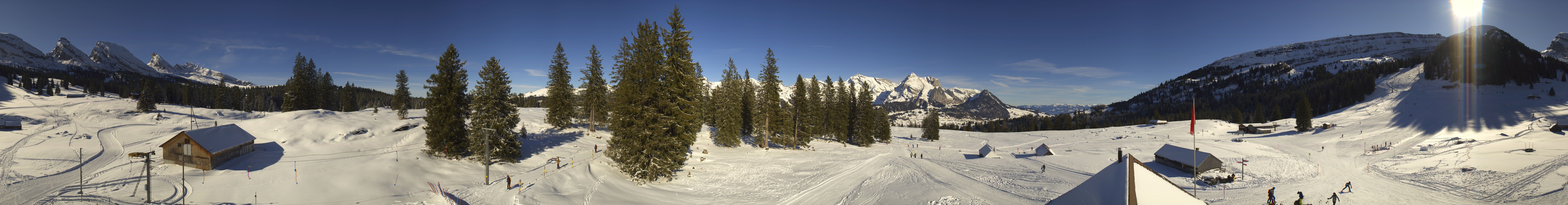 Archiv Foto Webcam Zinggen Pub Alt St. Johann