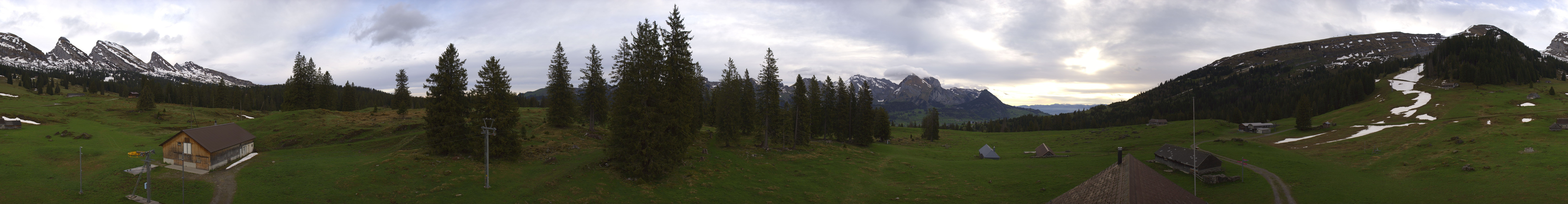 Archiv Foto Webcam Zinggen Pub Alt St. Johann