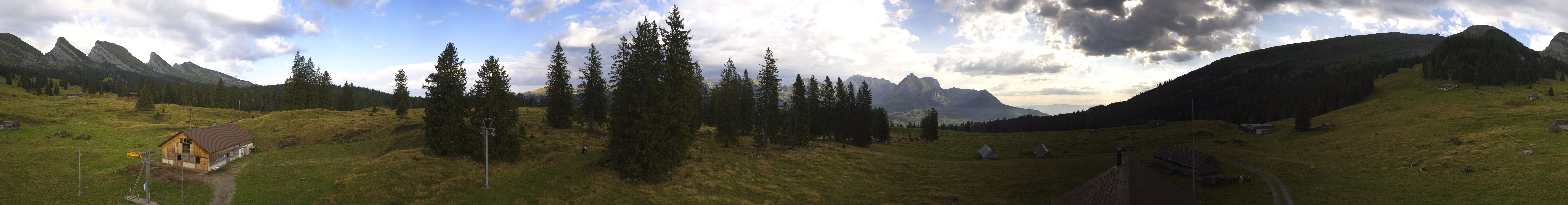 Archiv Foto Webcam Zinggen Pub Alt St. Johann