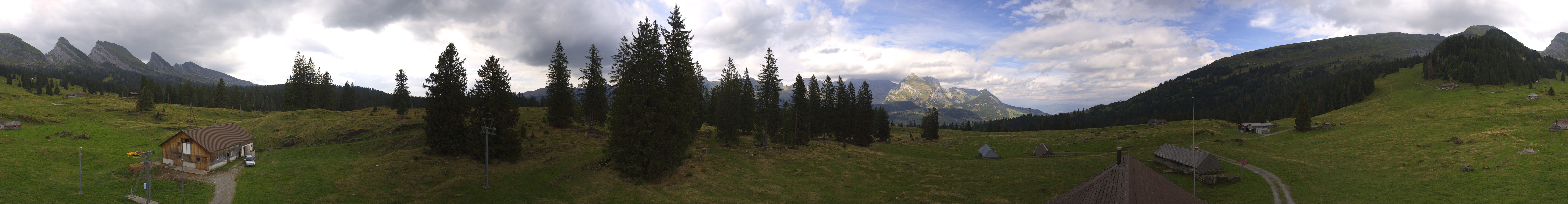Archiv Foto Webcam Zinggen Pub Alt St. Johann