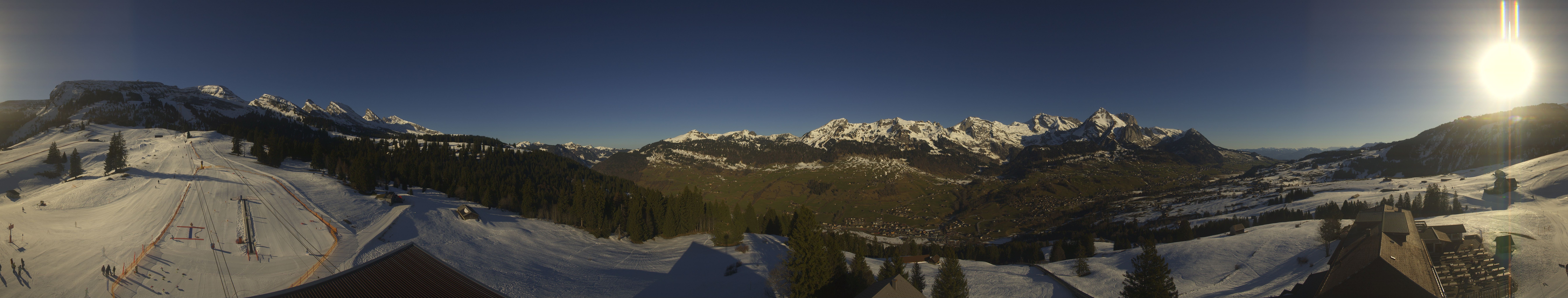 Archived image Webcam Chäserrugg Iltios Mountain Hut: Panorama View