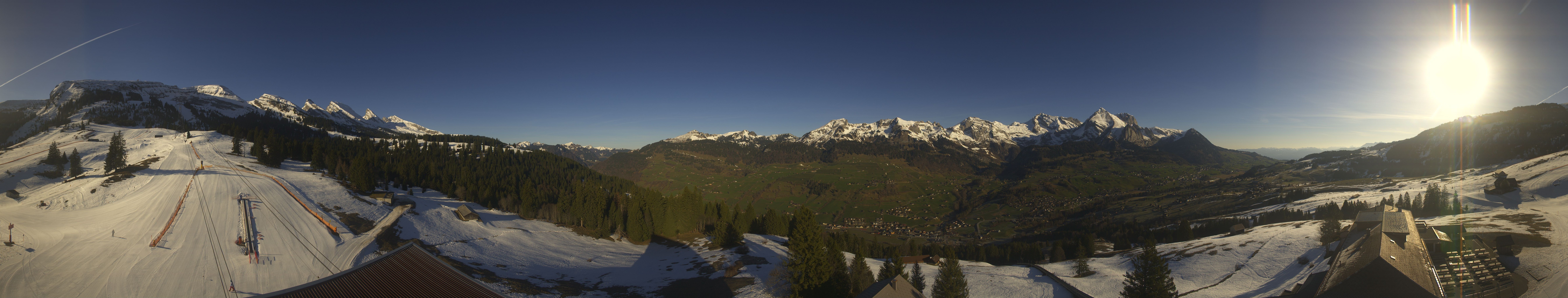 Archived image Webcam Chäserrugg Iltios Mountain Hut: Panorama View