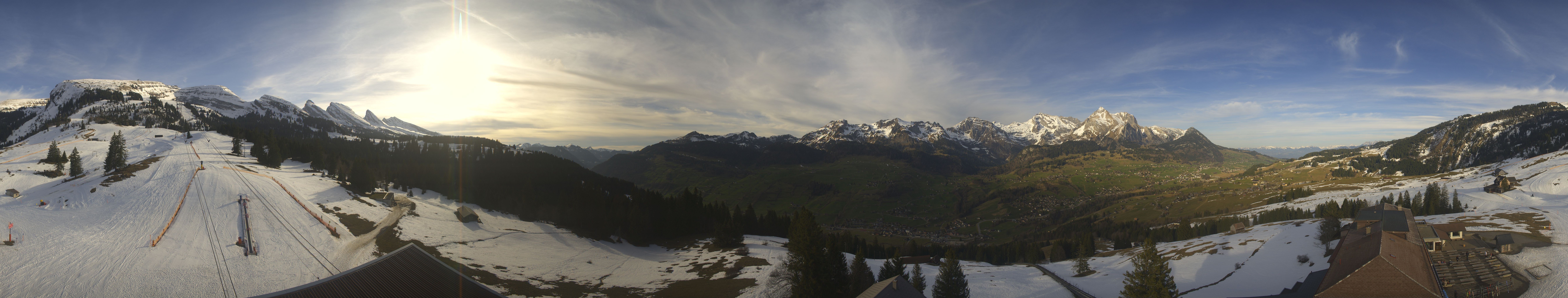 Archived image Webcam Chäserrugg Iltios Mountain Hut: Panorama View