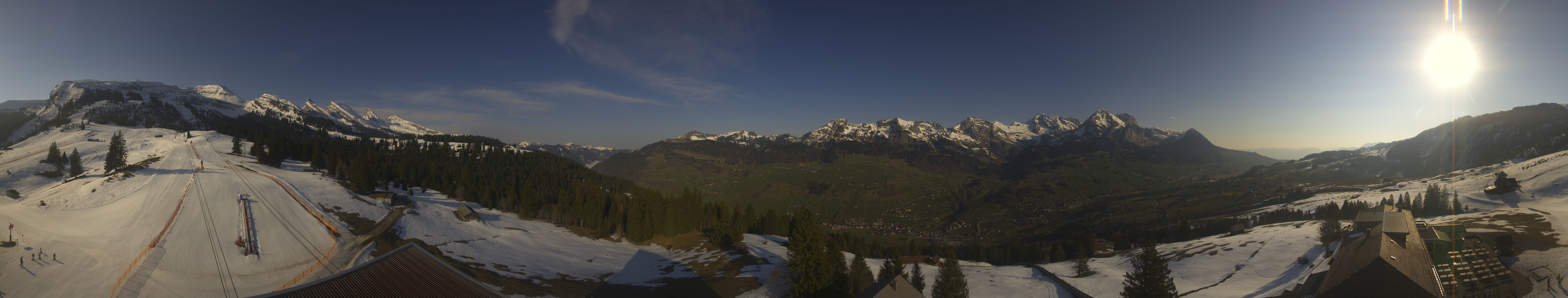 Archived image Webcam Chäserrugg Iltios Mountain Hut: Panorama View