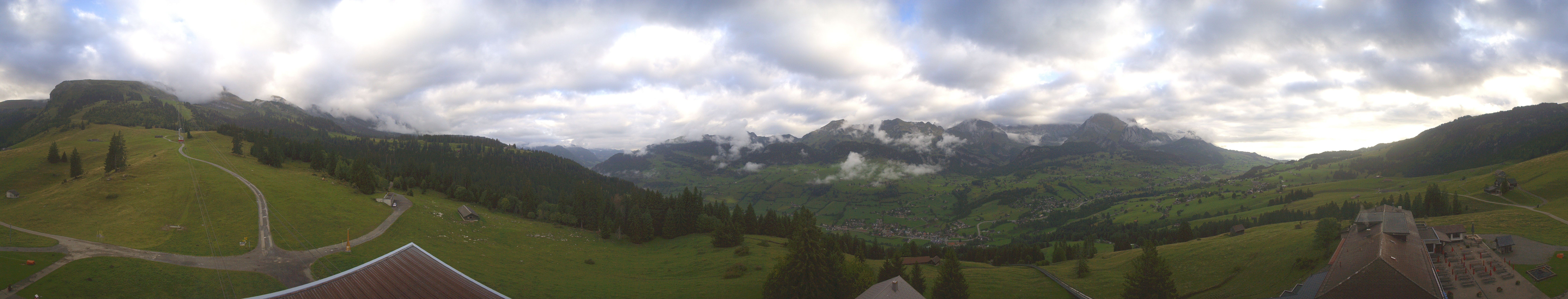 Archived image Webcam Chäserrugg Iltios Mountain Hut: Panorama View