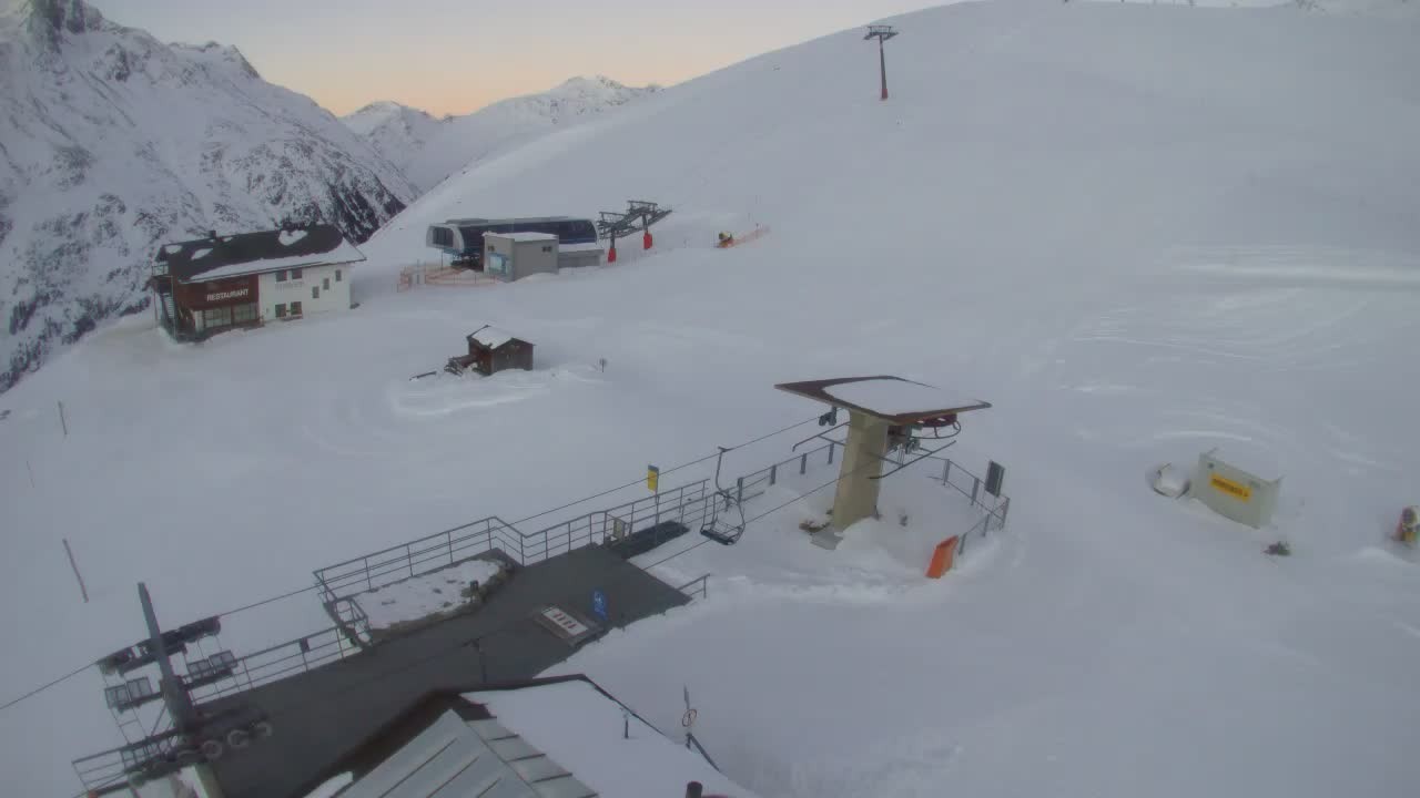 Archived image Webcam Vent - Panoramarestaurant Stablein