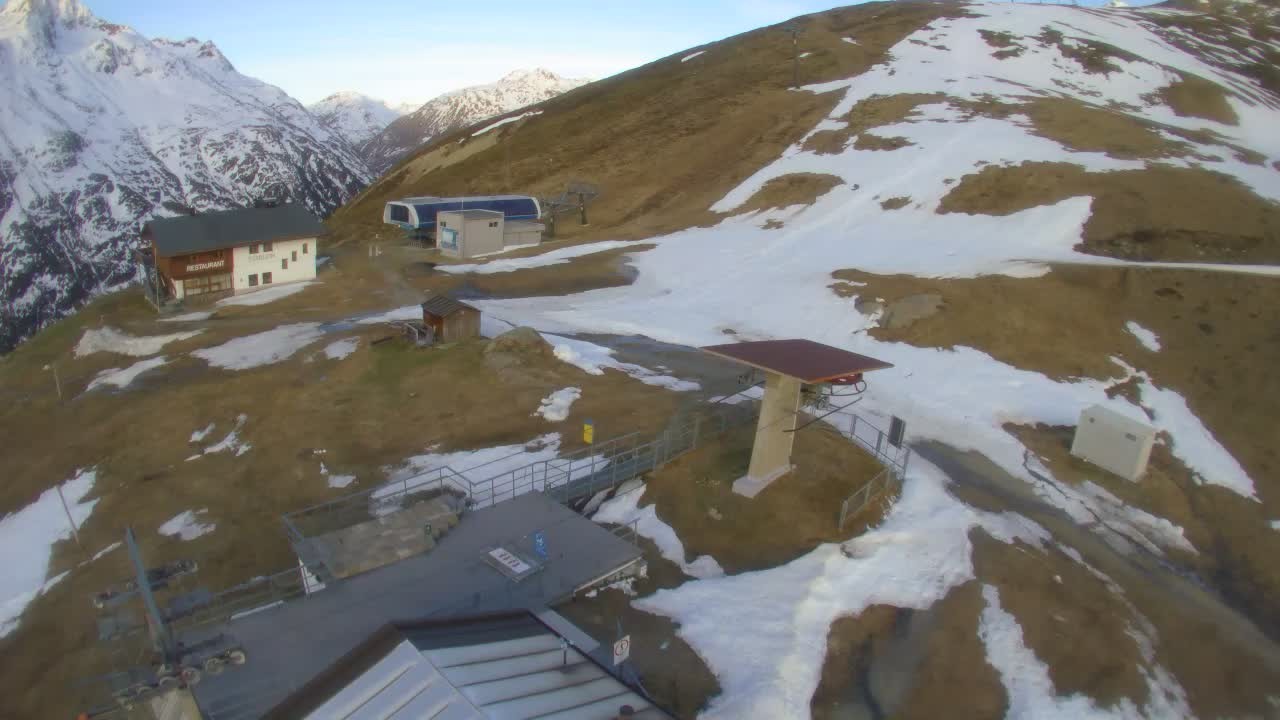 Archived image Webcam Vent - Panoramarestaurant Stablein