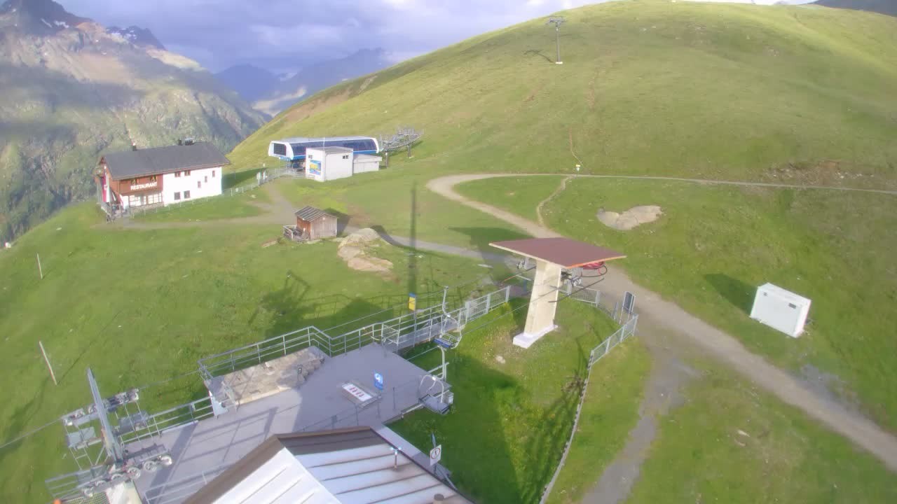 Archived image Webcam Vent - Panoramarestaurant Stablein