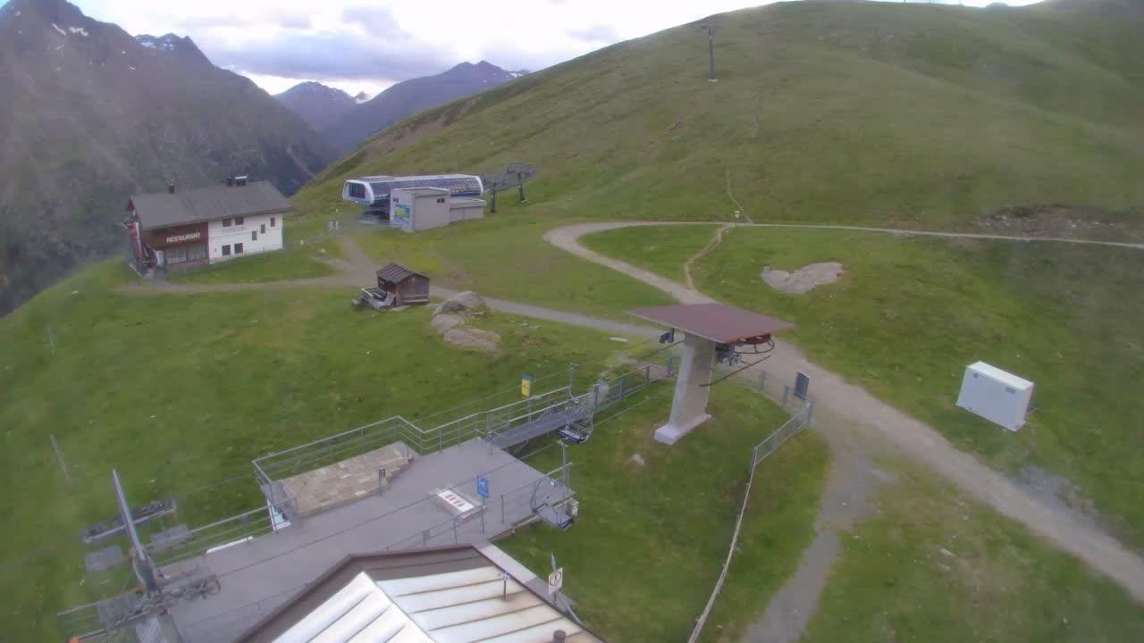 Archived image Webcam Vent - Panoramarestaurant Stablein