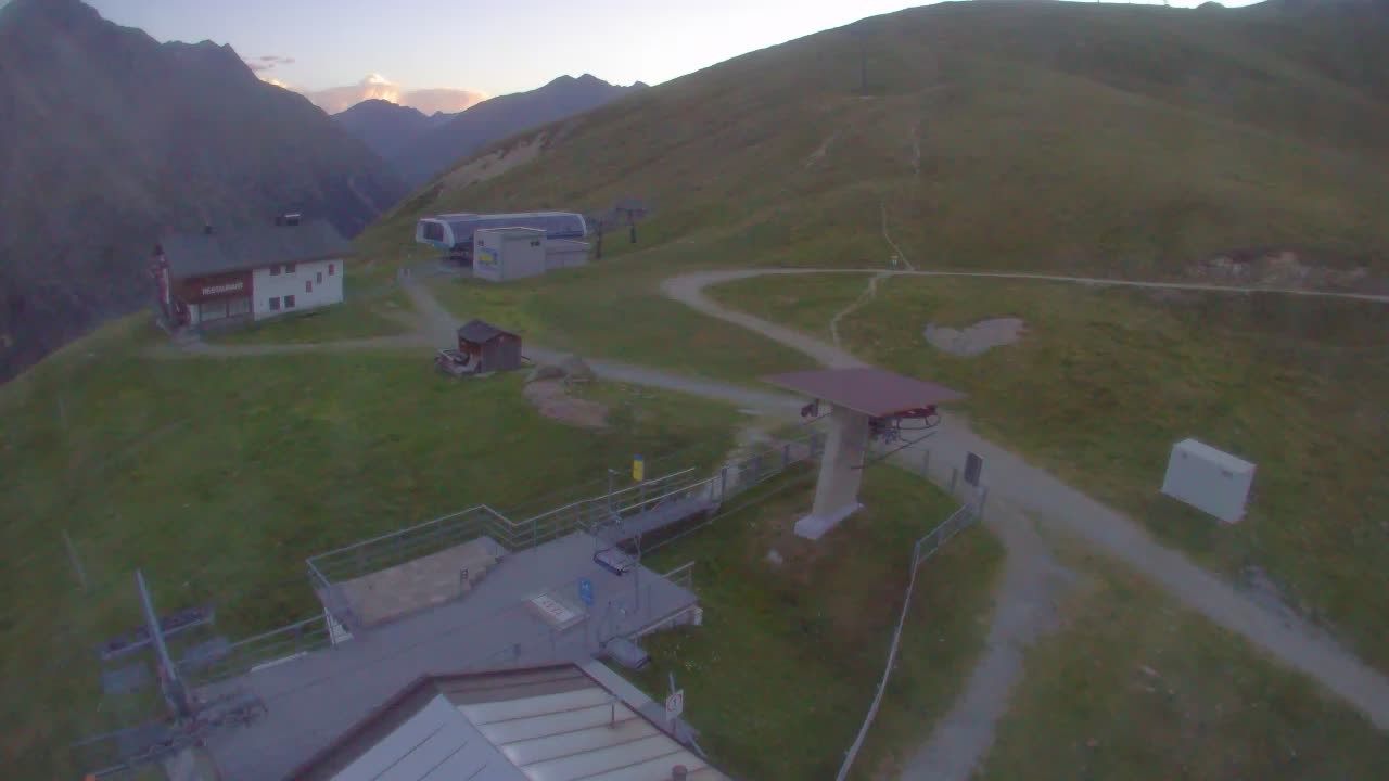 Archived image Webcam Vent - Panoramarestaurant Stablein