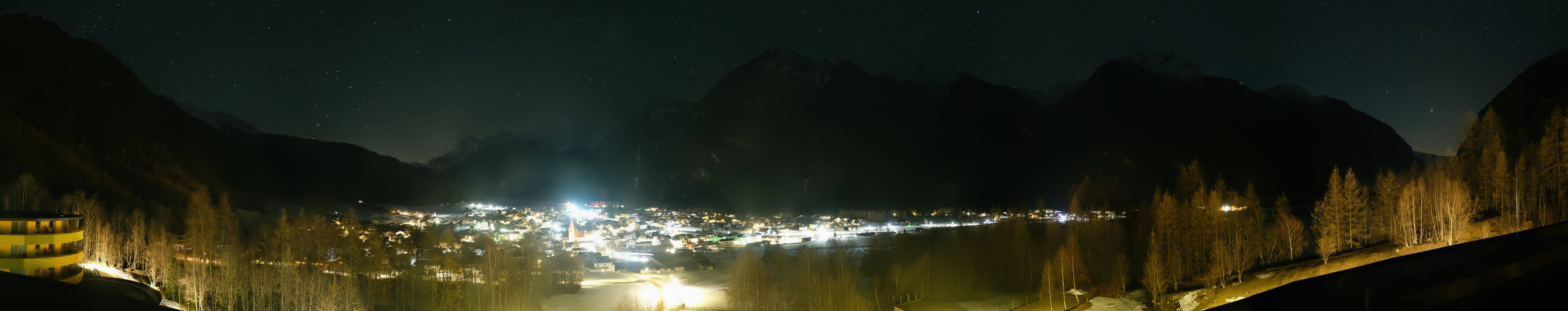 Archived image Webcam Umhausen in Ötztal valley