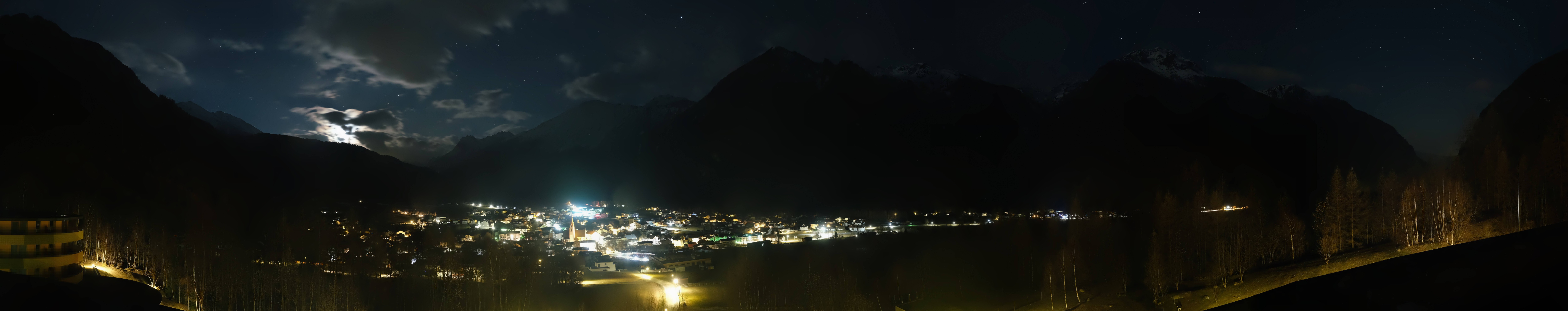 Archived image Webcam Umhausen in Ötztal valley