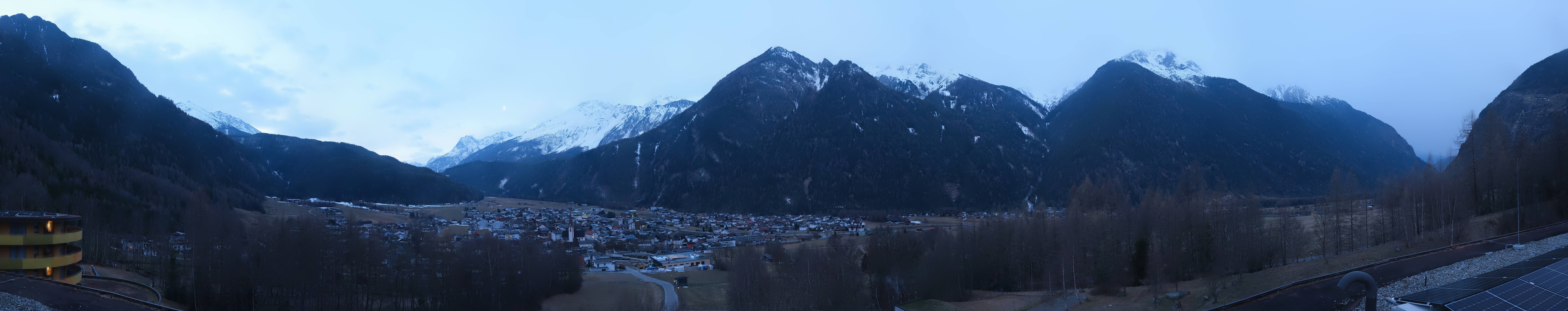 Archived image Webcam Umhausen in Ötztal valley