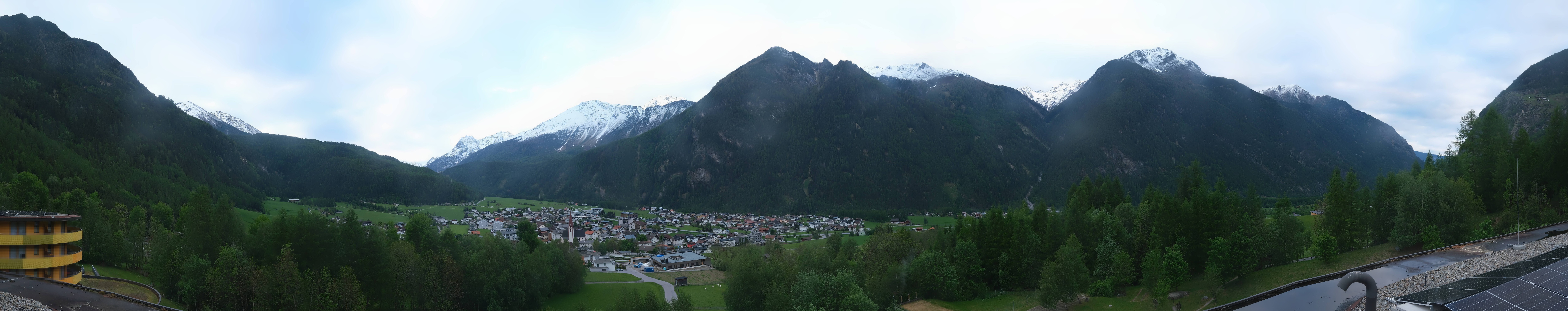 Archived image Webcam Umhausen in Ötztal valley
