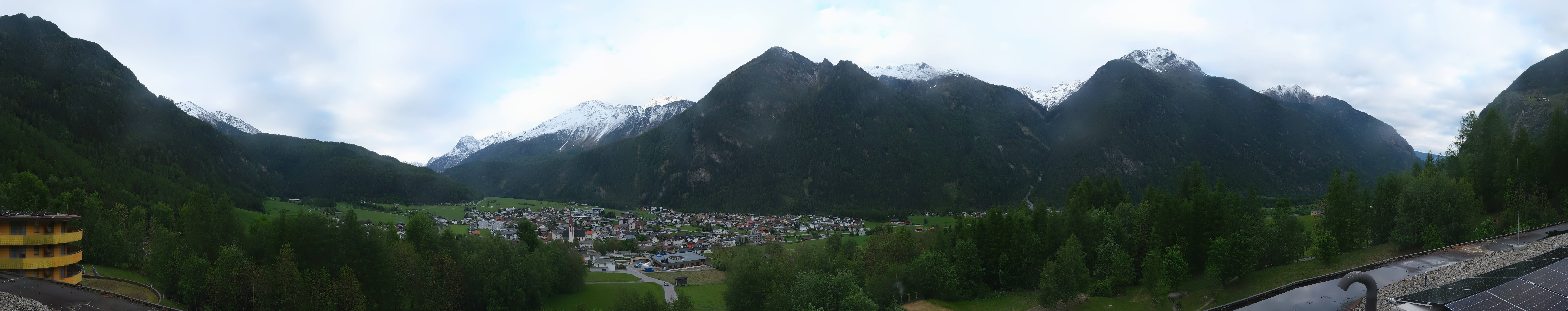 Archived image Webcam Umhausen in Ötztal valley