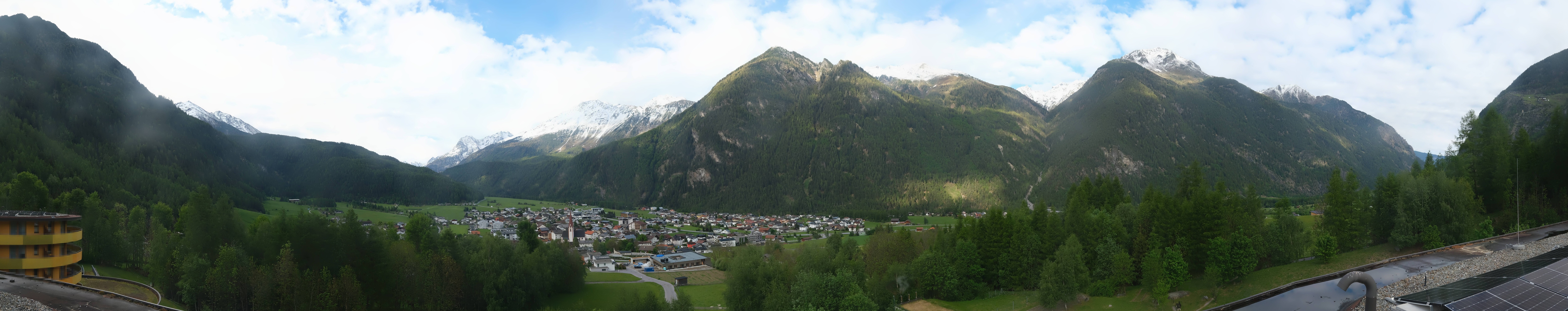 Archived image Webcam Umhausen in Ötztal valley
