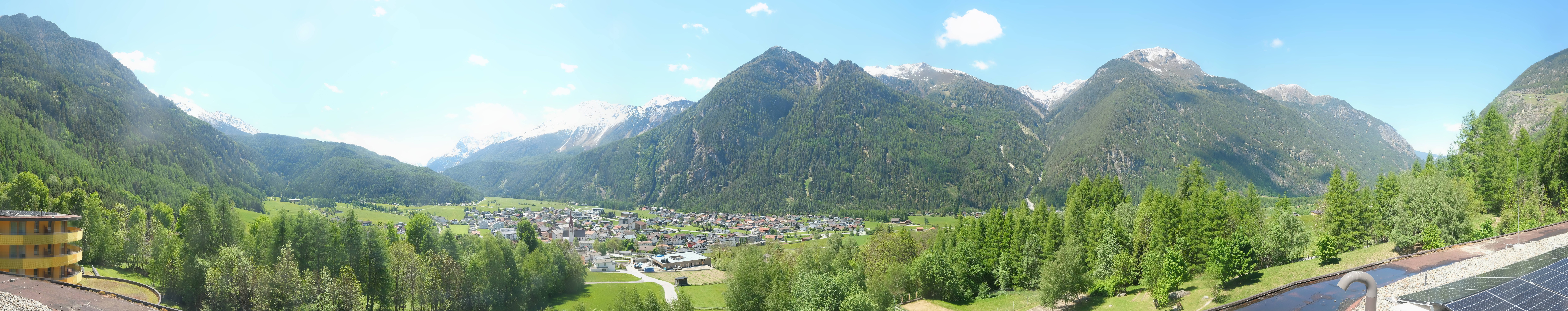 Archived image Webcam Umhausen in Ötztal valley