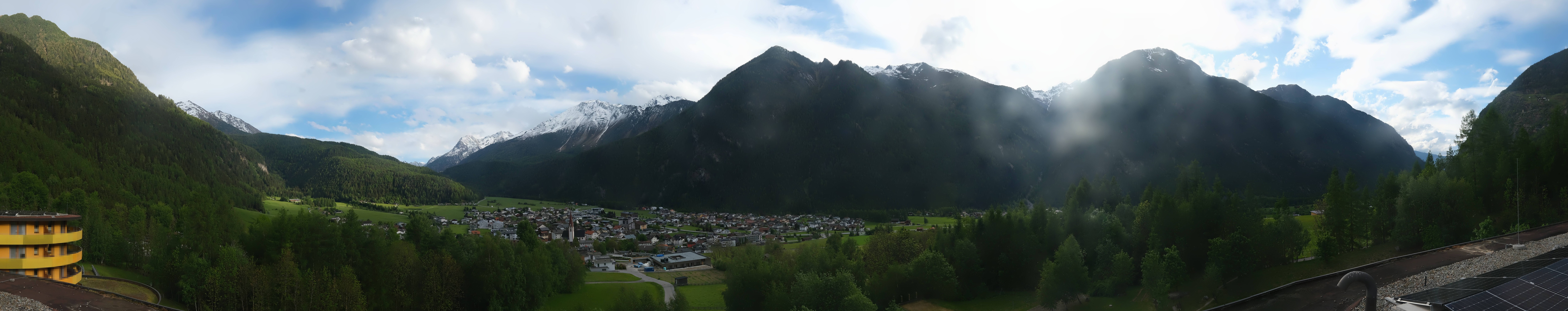 Archived image Webcam Umhausen in Ötztal valley