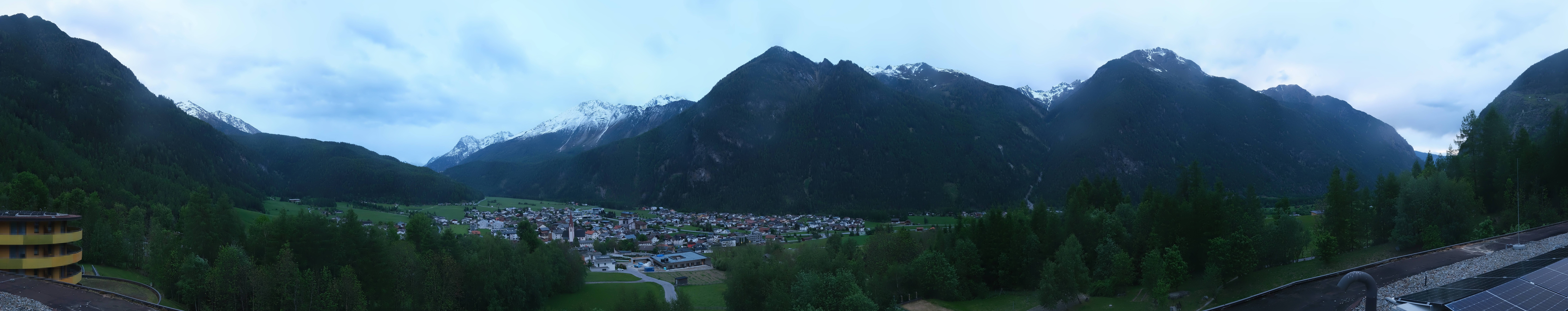 Archived image Webcam Umhausen in Ötztal valley