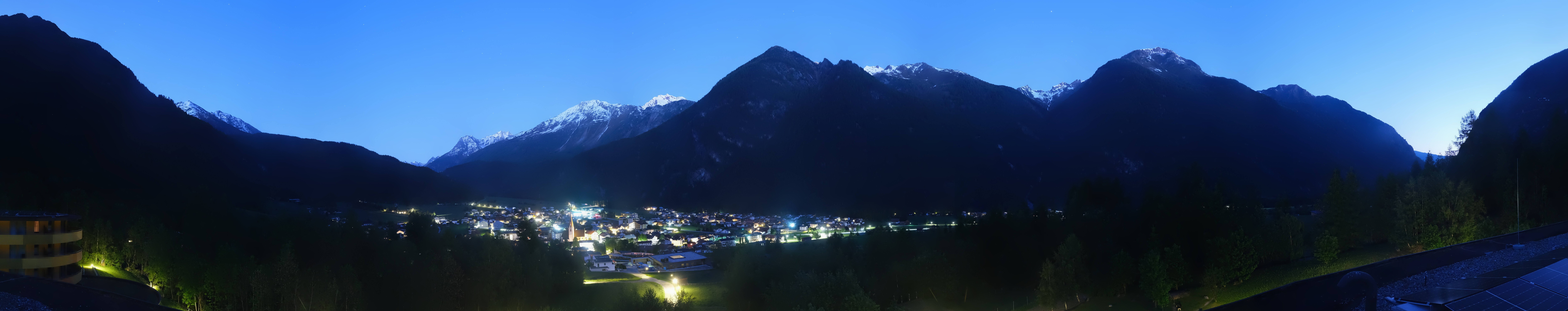 Archived image Webcam Umhausen in Ötztal valley