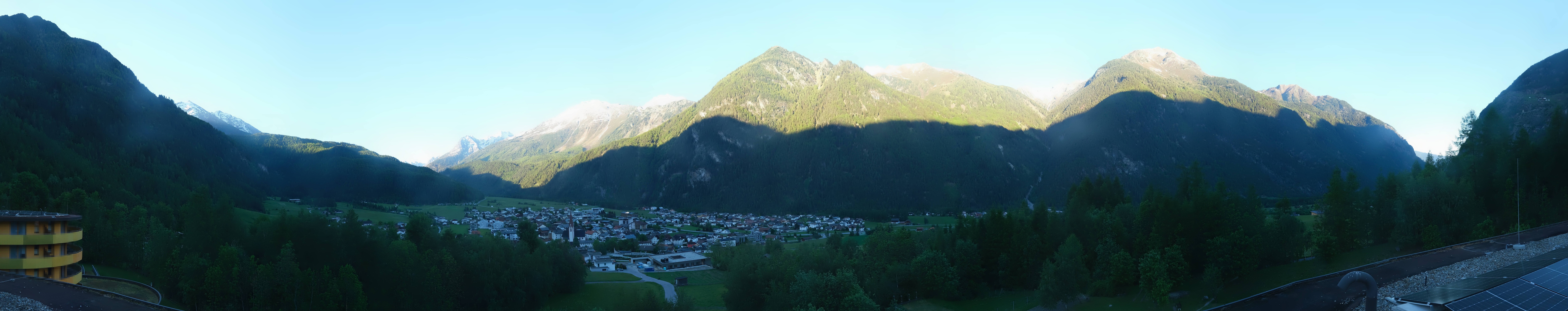 Archived image Webcam Umhausen in Ötztal valley