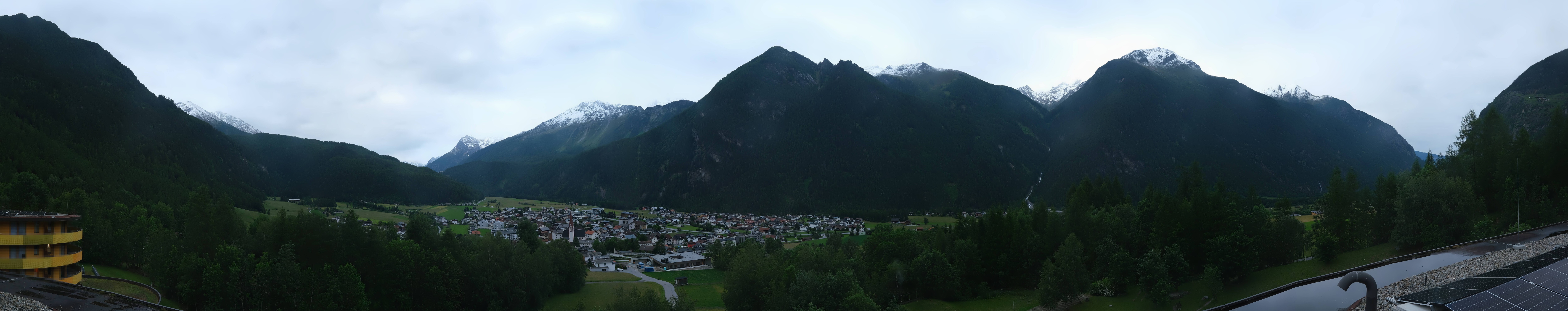 Archived image Webcam Umhausen in Ötztal valley