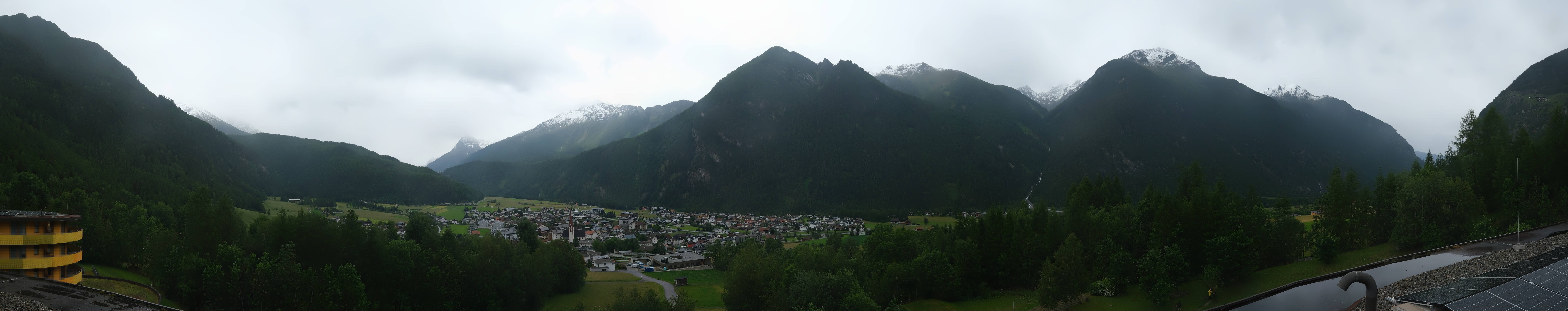 Archived image Webcam Umhausen in Ötztal valley