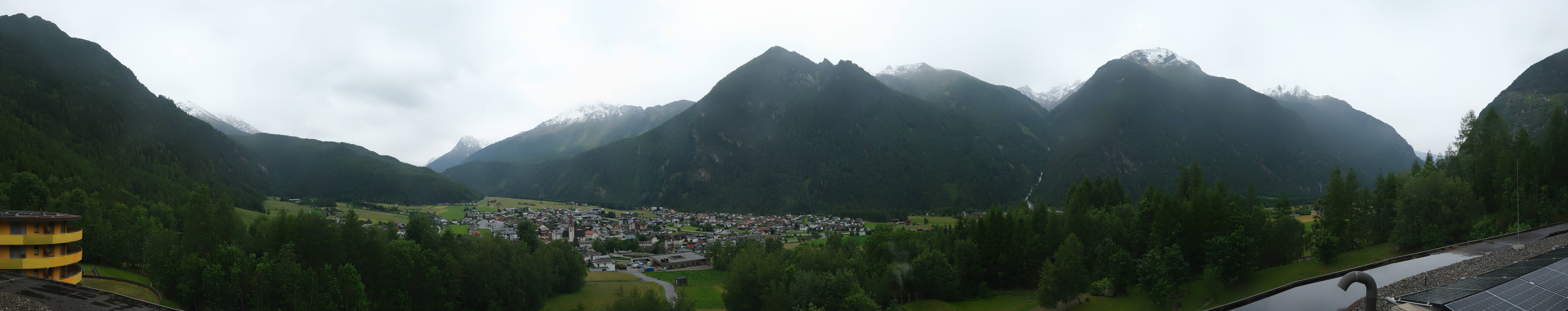 Archived image Webcam Umhausen in Ötztal valley