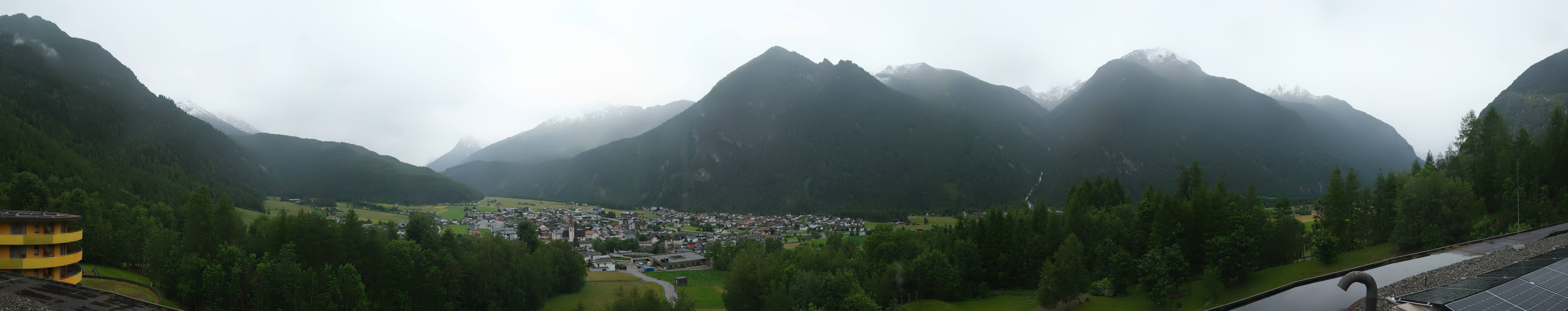 Archived image Webcam Umhausen in Ötztal valley