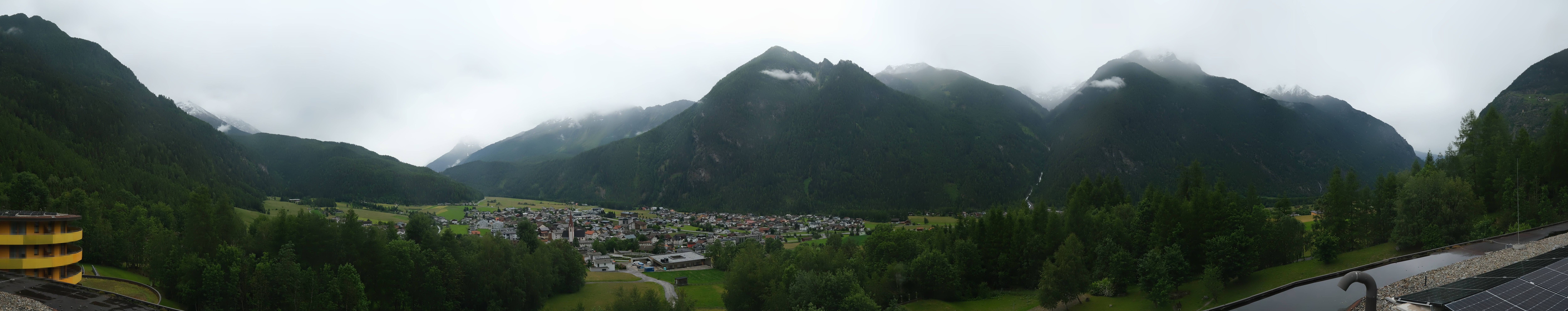 Archived image Webcam Umhausen in Ötztal valley