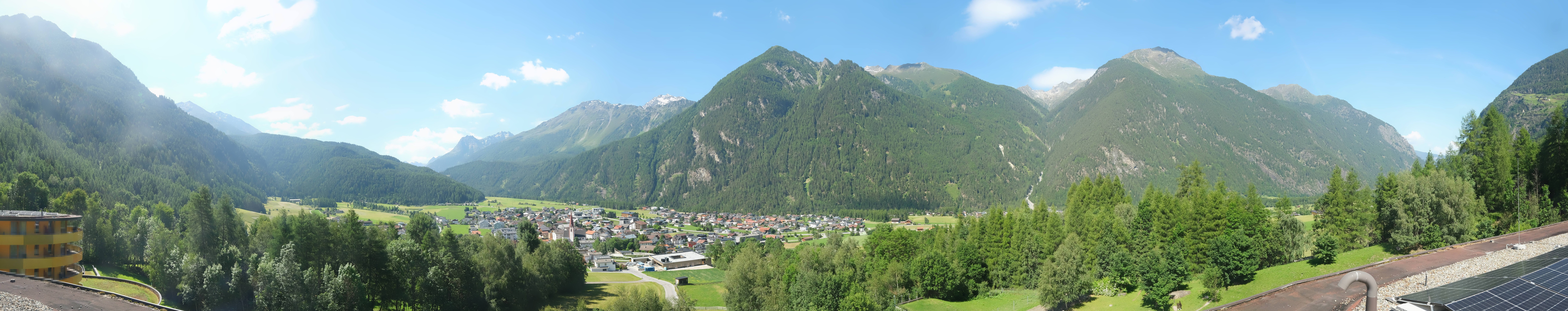Archived image Webcam Umhausen in Ötztal valley