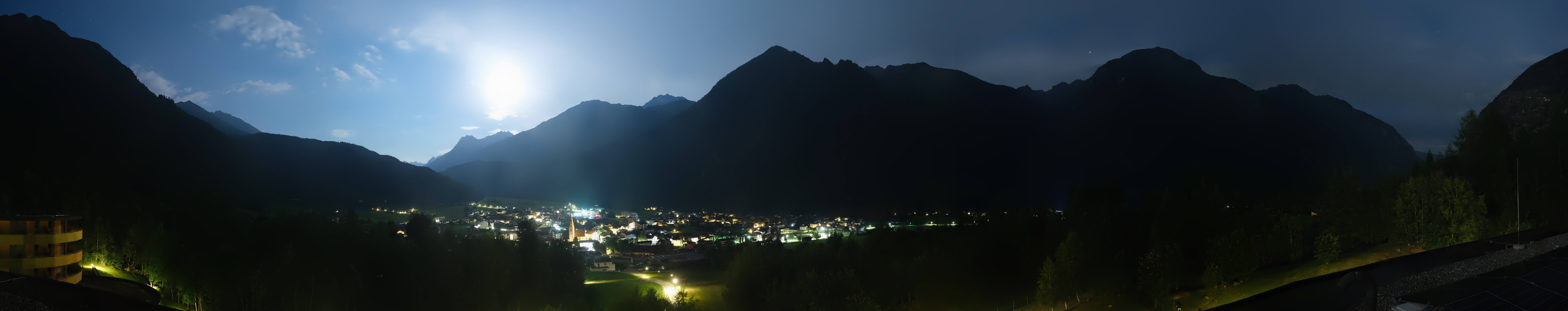 Archived image Webcam Umhausen in Ötztal valley