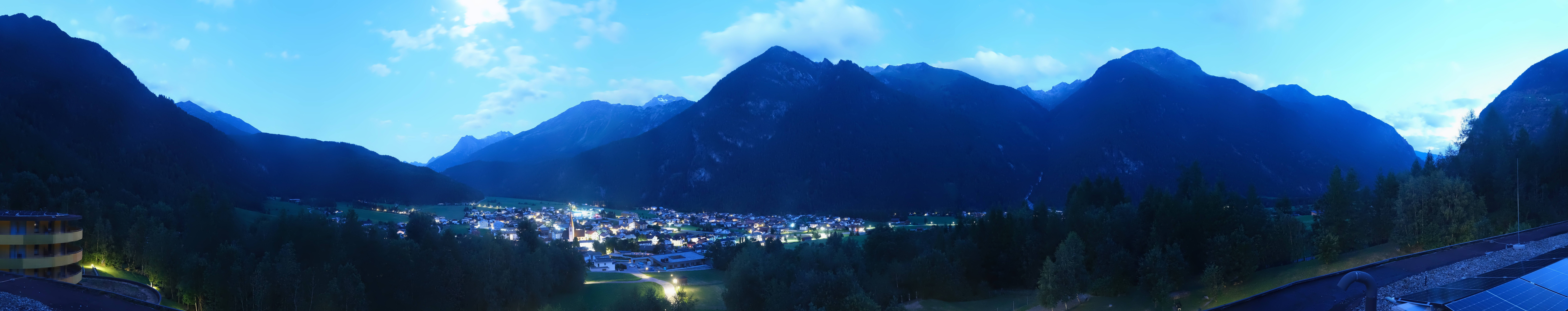 Archived image Webcam Umhausen in Ötztal valley