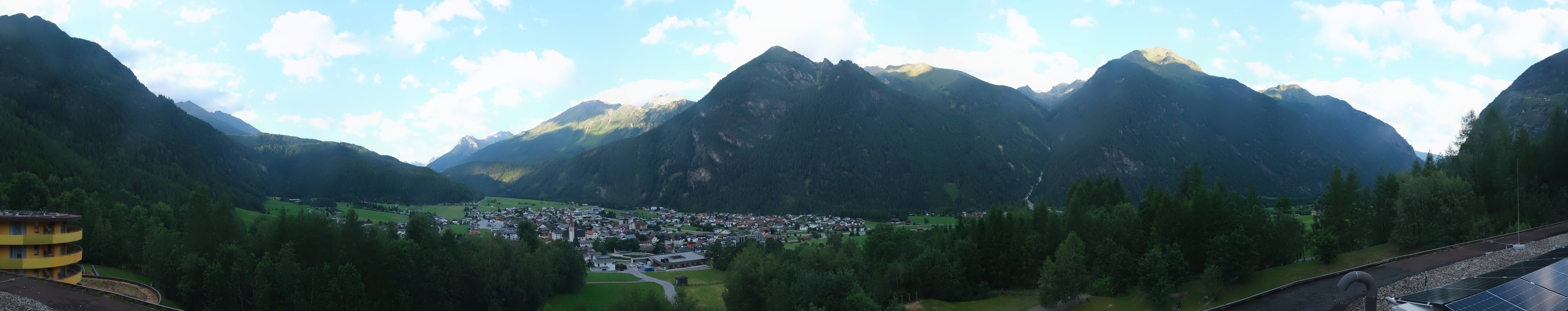Archived image Webcam Umhausen in Ötztal valley