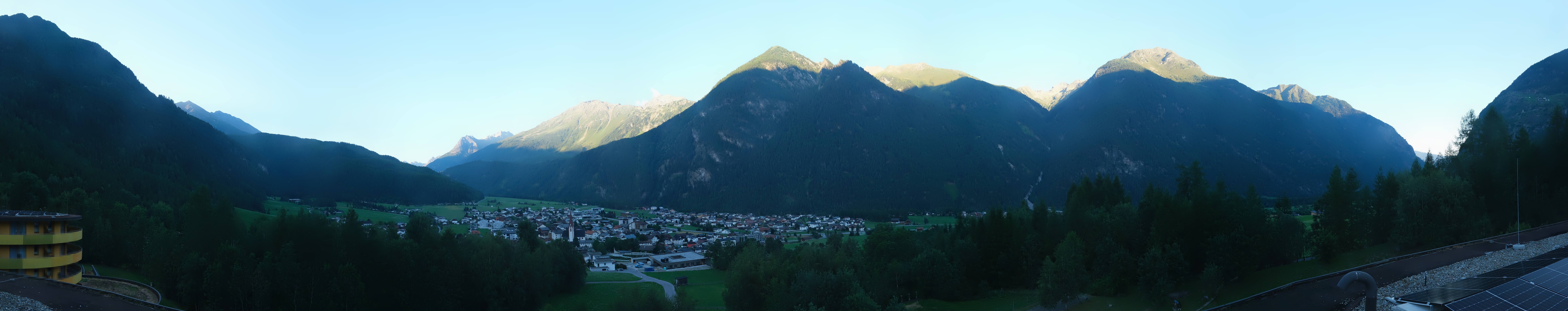 Archived image Webcam Umhausen in Ötztal valley