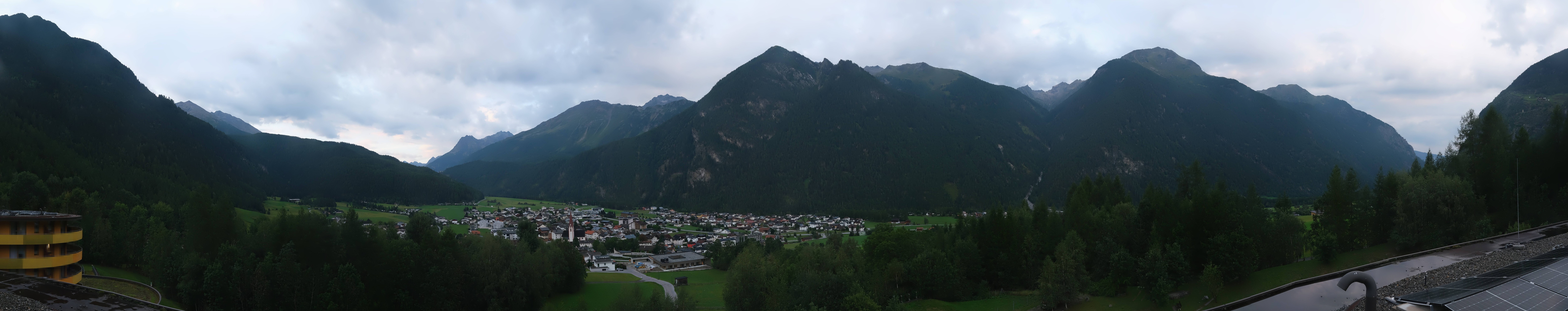 Archived image Webcam Umhausen in Ötztal valley