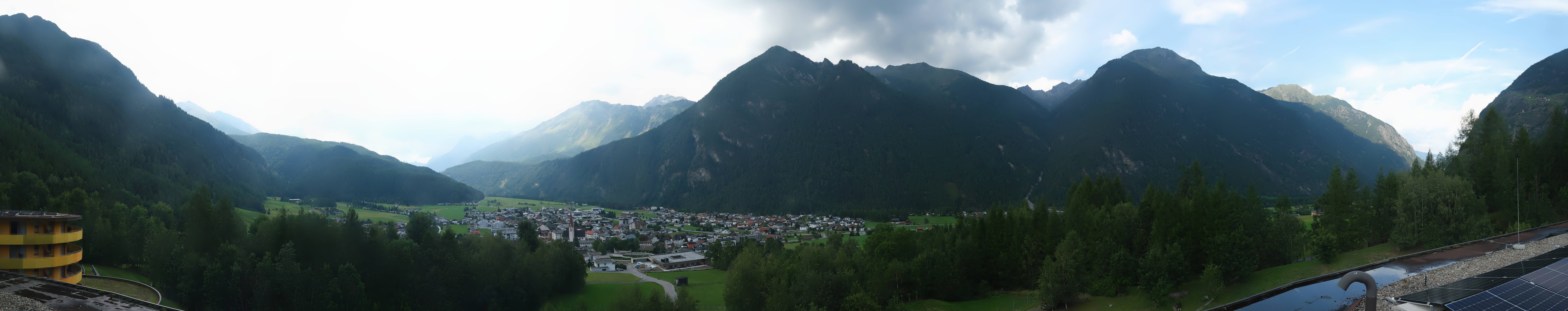 Archived image Webcam Umhausen in Ötztal valley